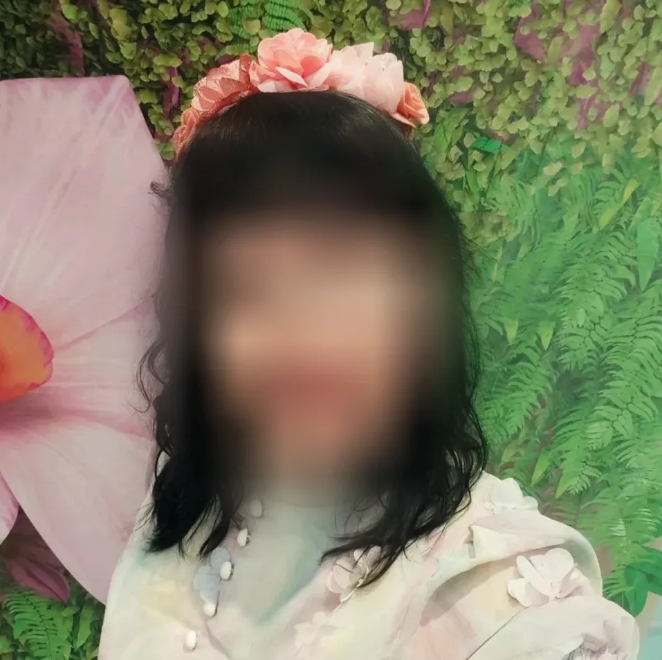 Hannah, 31