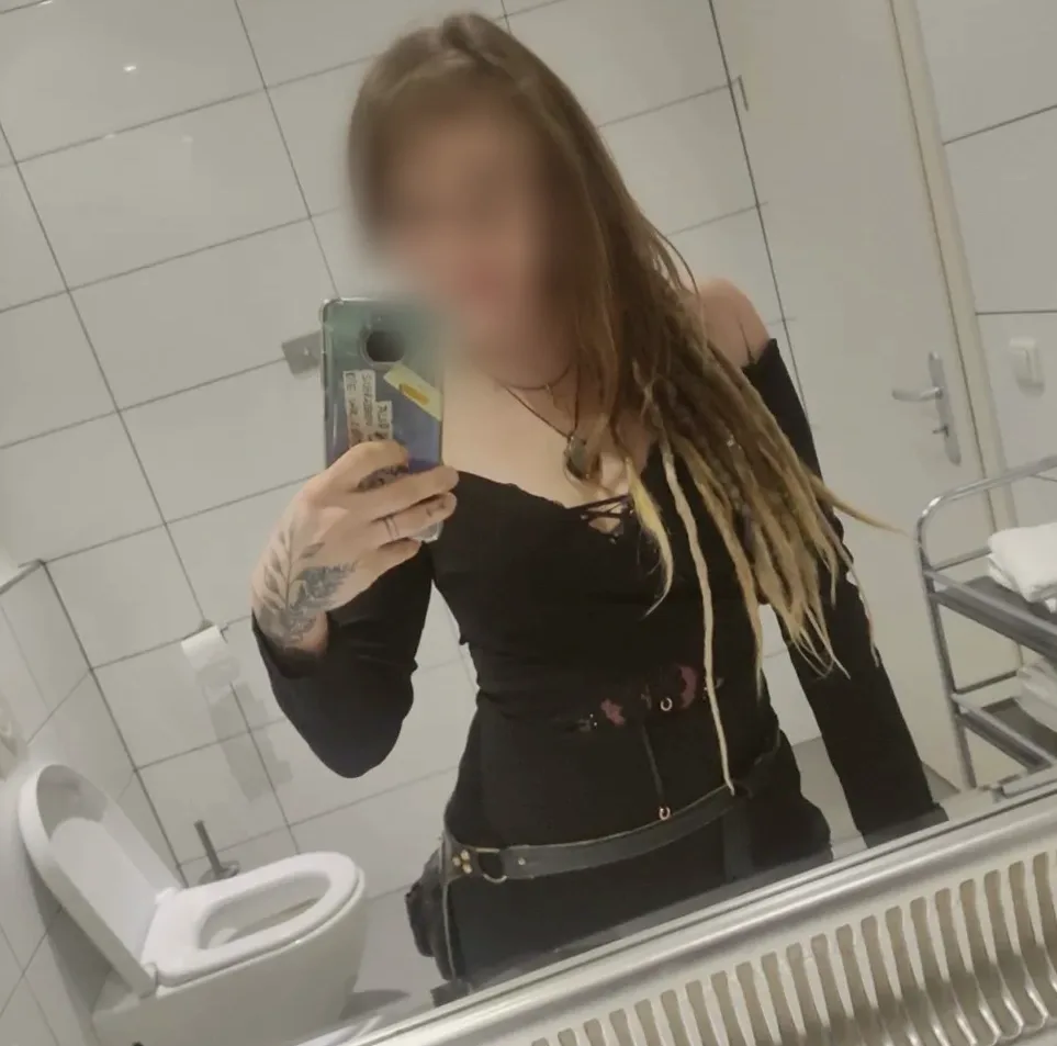 Michelle, 30